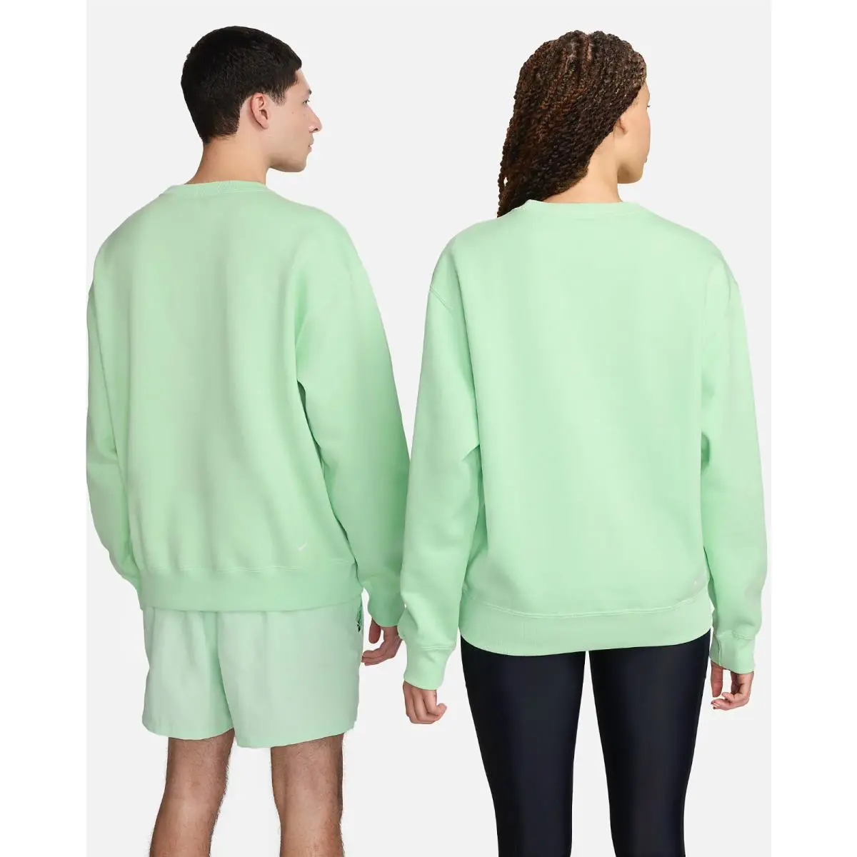 Nike clothing - Green (UPC: 196604463232) 0