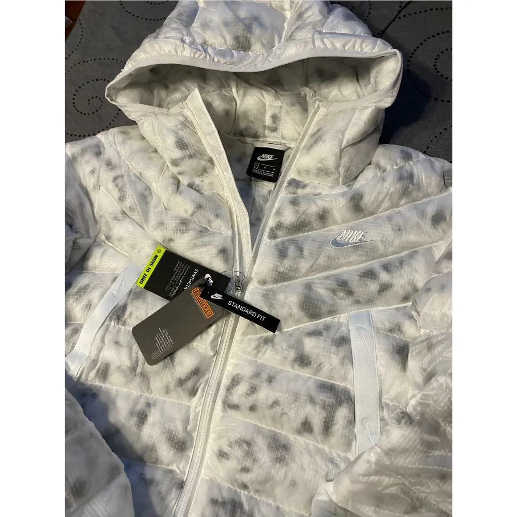 Nike clothing - WHITE (UPC: 193151961310) 5