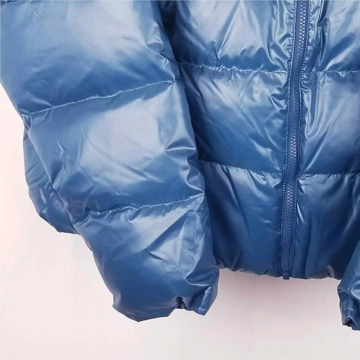 Nike clothing - Blue / Green (UPC: 194499250968) 2