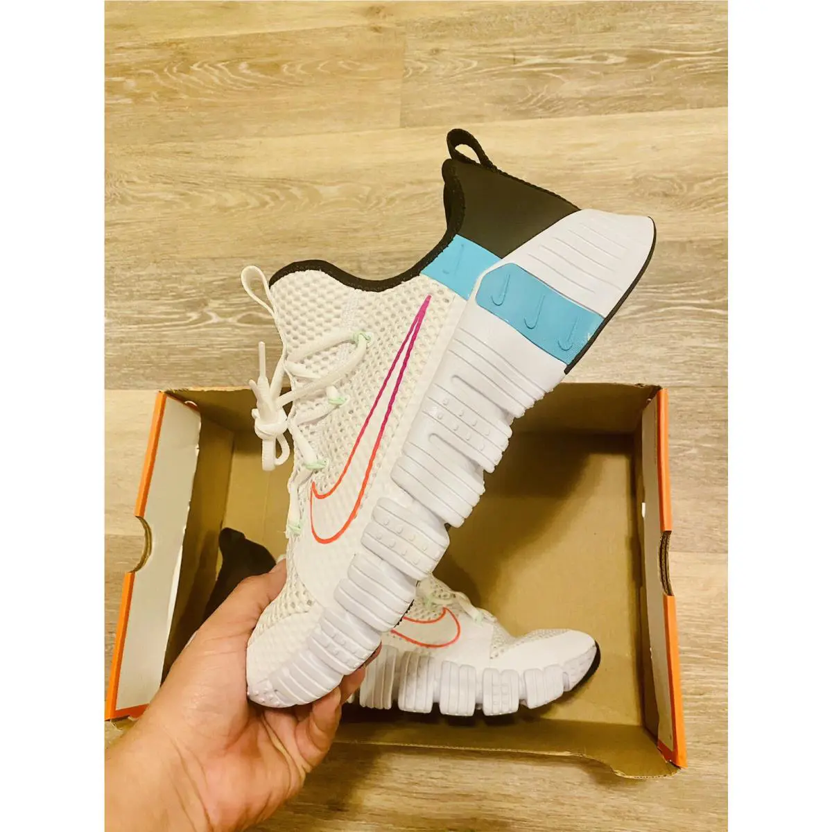 Nike shoes - Nike Free Metcon 3 - Free Metcon - CJ6314-120 - White-Hyper Violet-Multicolor (UPC: 194494071650) 3