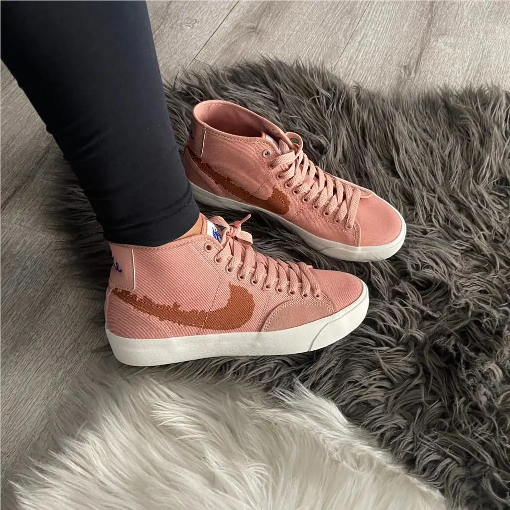 Nike shoes - Whisper Rose 7