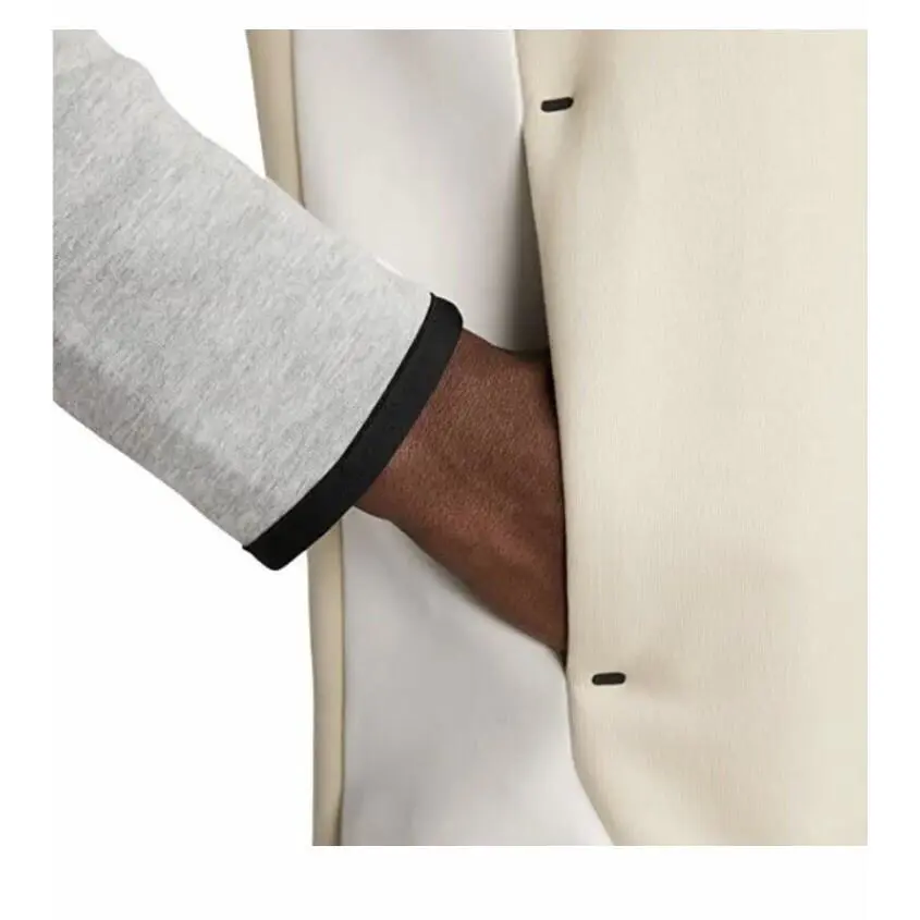 Nike clothing - Beige (UPC: 0196151923401) 4