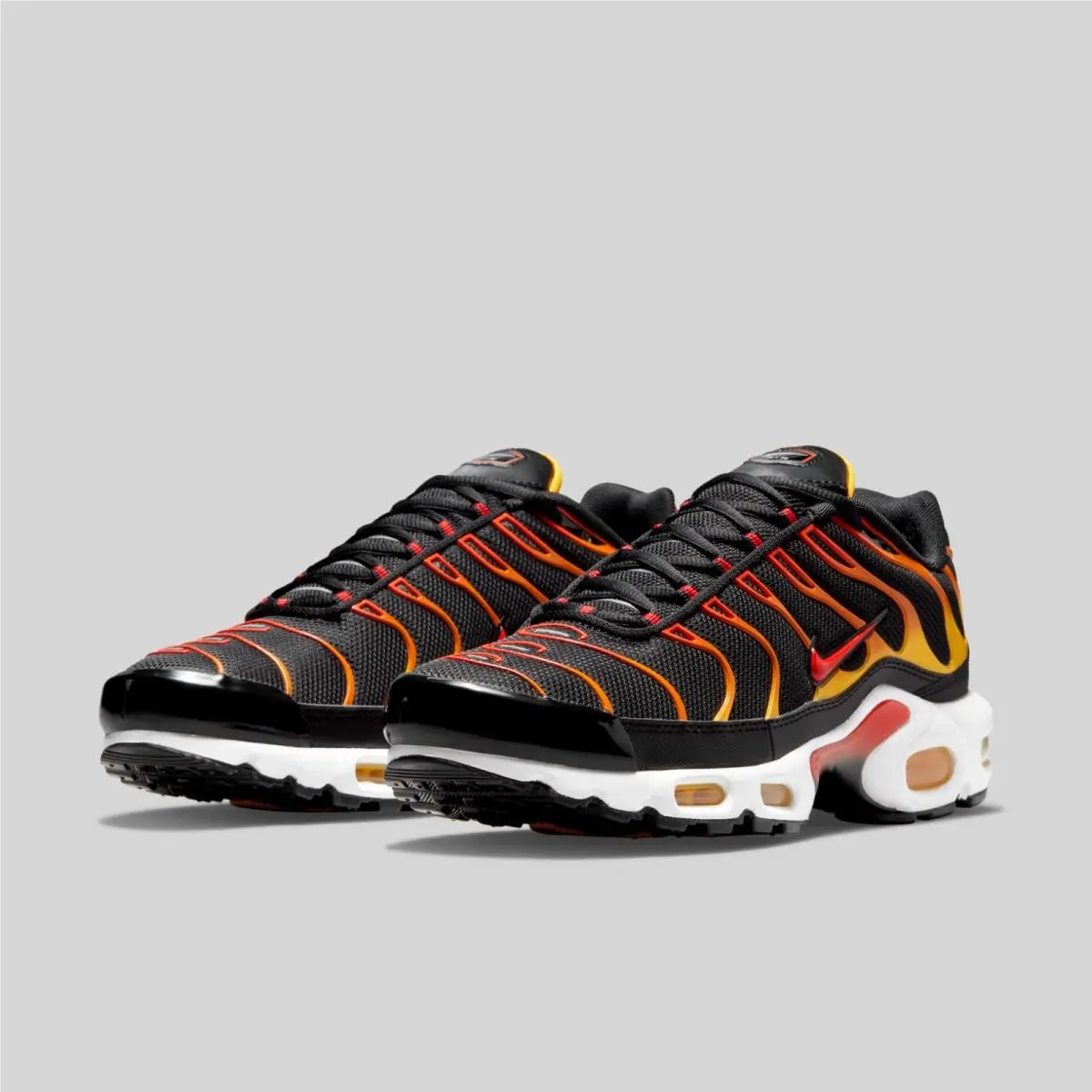 Nike Air Max Plus `reverse Sunset` Black Orange Men`s Size 8 Shoes DC6094-001 - Black