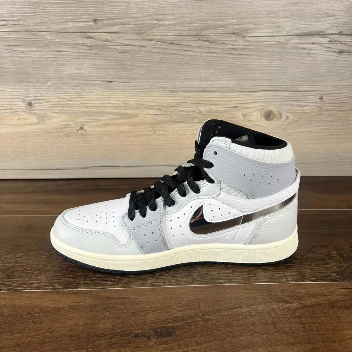Nike shoes - Nike Air Jordan 1 - Air - White (UPC: 196605899450) 5
