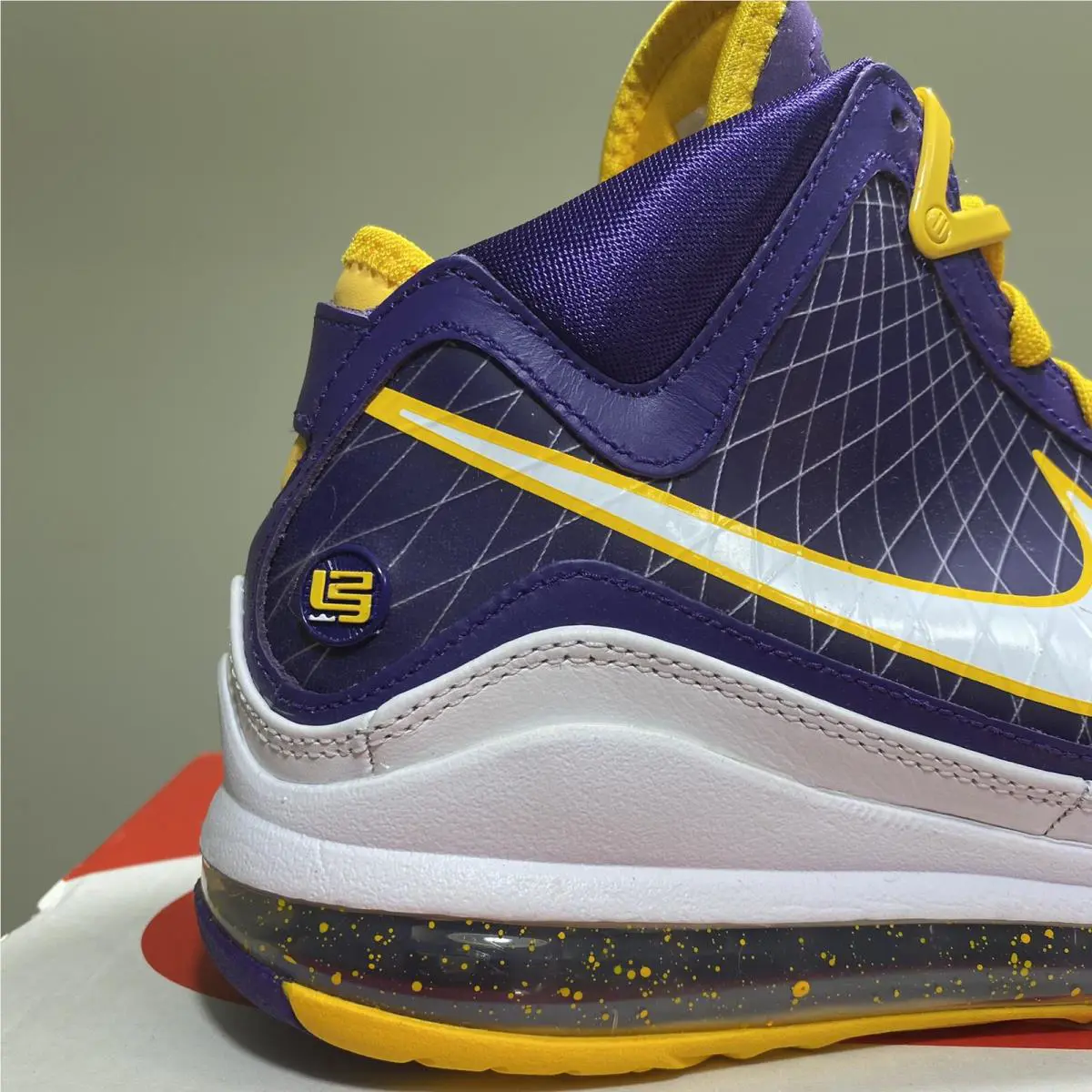 Nike shoes - Lebron 7 - Lebron - DA3203-500 - Court Purple / White - Amarillo 7