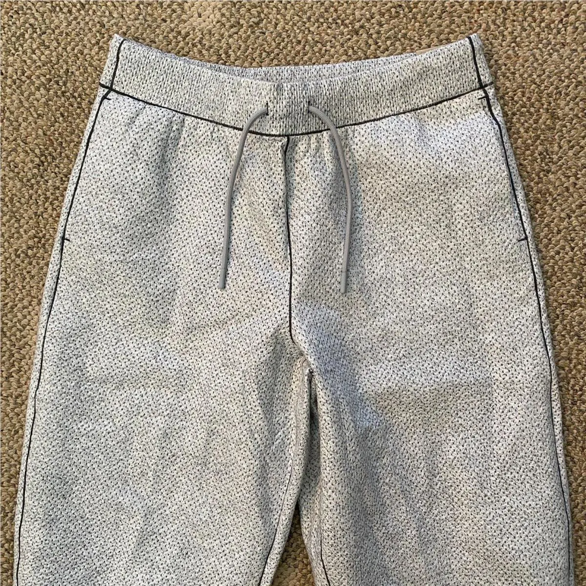 Nike clothing - DQ6681 - DQ6681 - Gray (UPC: 196149341668) 0
