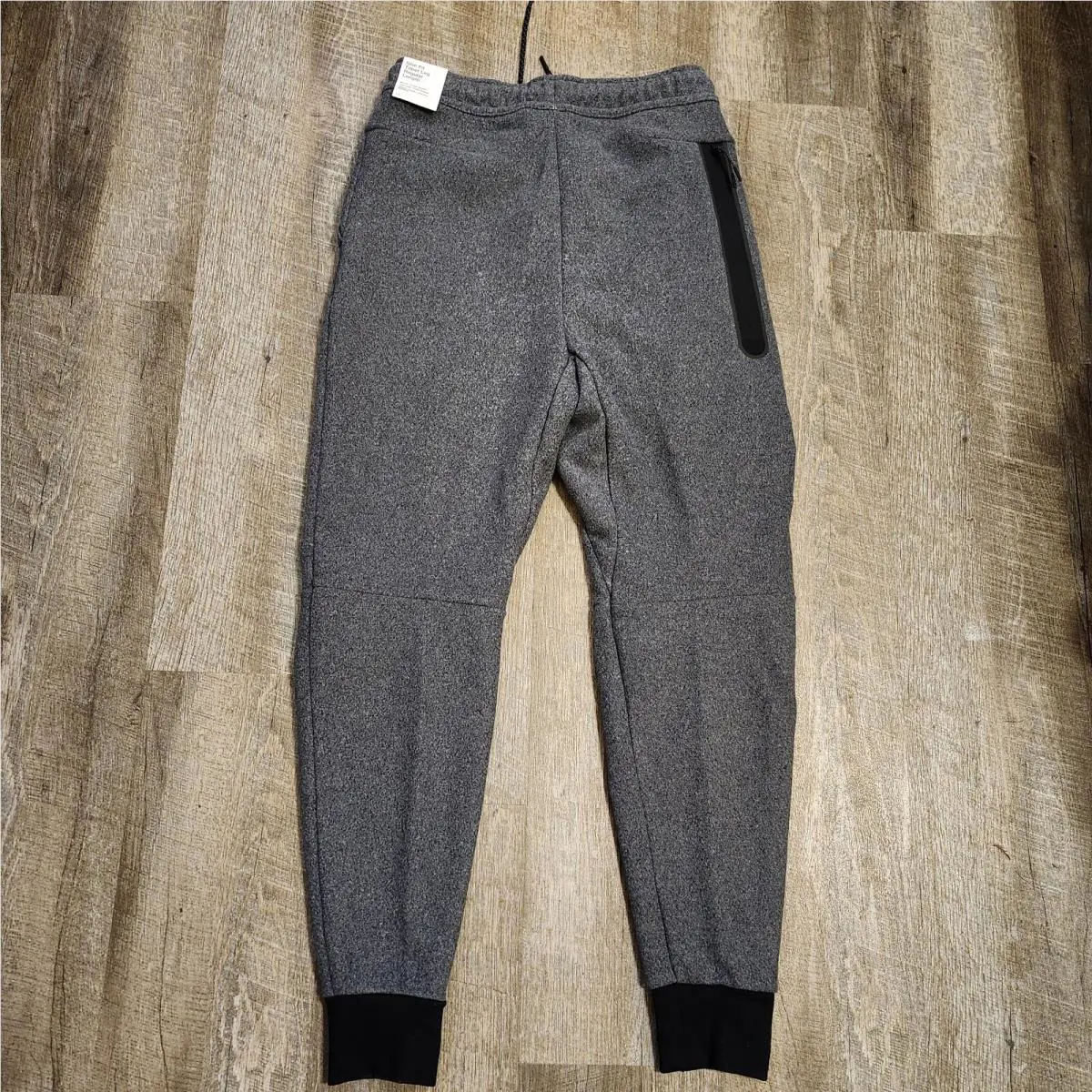 Nike clothing - Black (UPC: 195871871092) 1