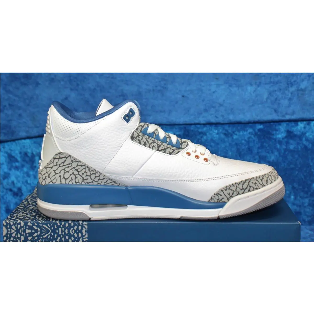 Nike shoes - Air Jordan 3 - Air - CT8532-148 - Blue 3