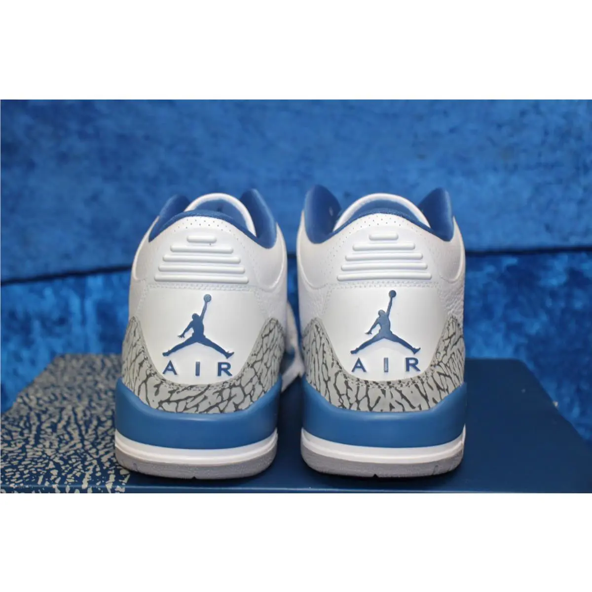 Nike shoes - Air Jordan 3 - Air - CT8532-148 - Blue 4