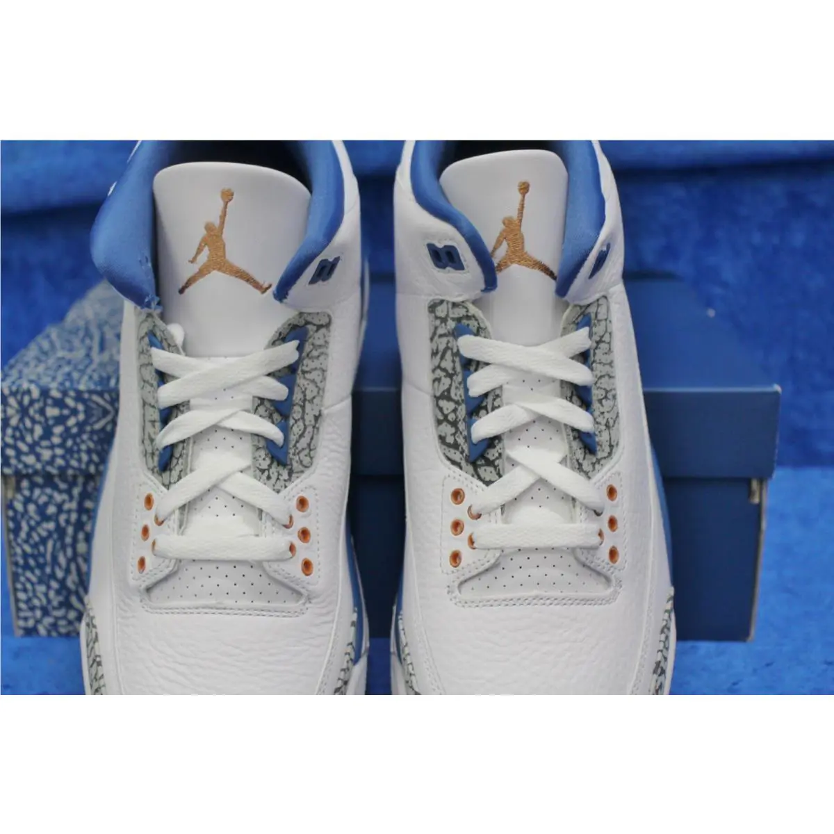 Nike shoes - Air Jordan 3 - Air - CT8532-148 - Blue 7