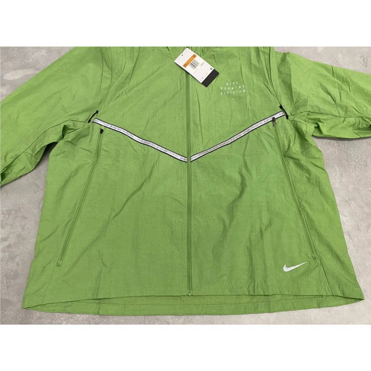 Nike clothing - Repel - Repel - Green (UPC: 195870407995) 0