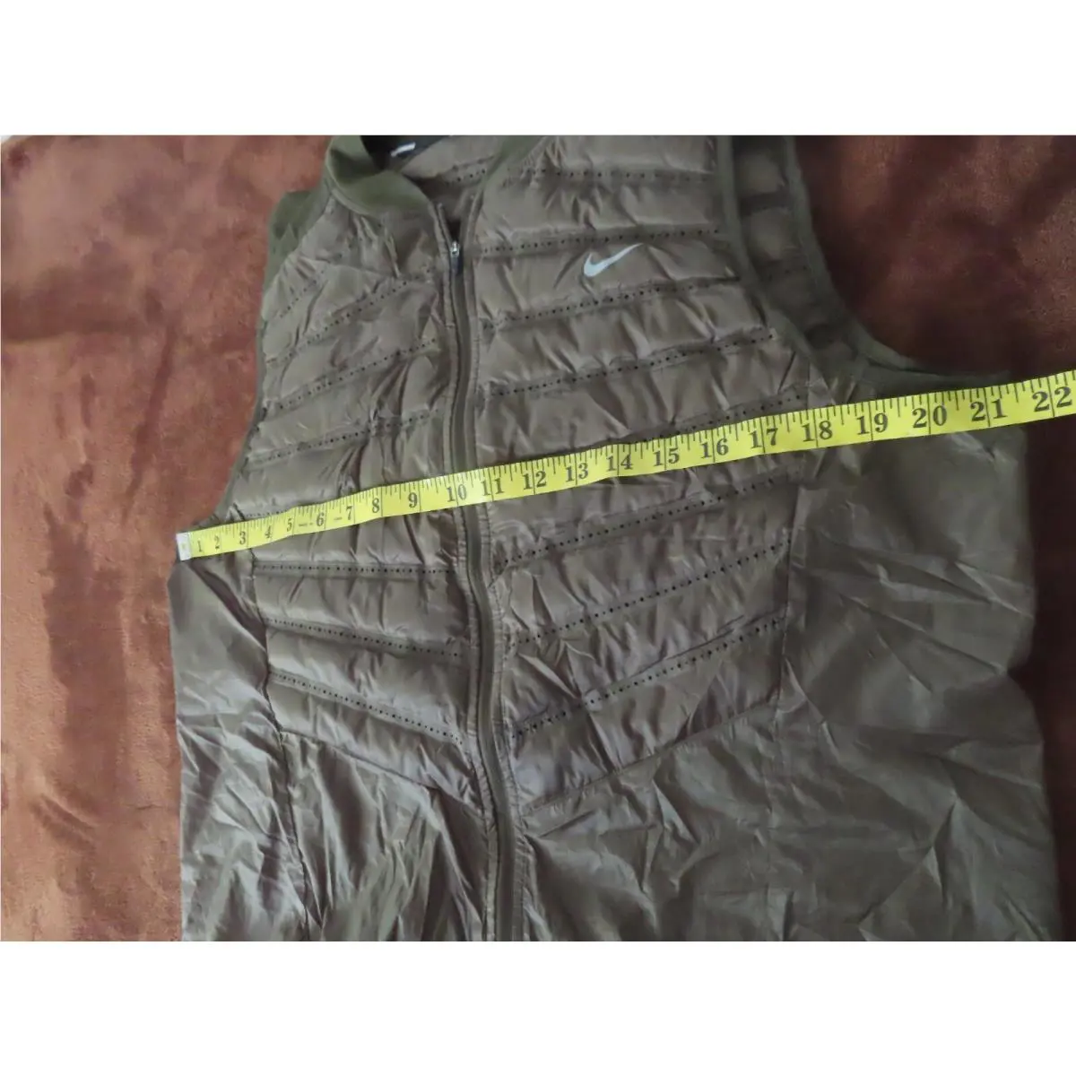 Nike clothing - Nike AeroLoft - AeroLoft - Green 8