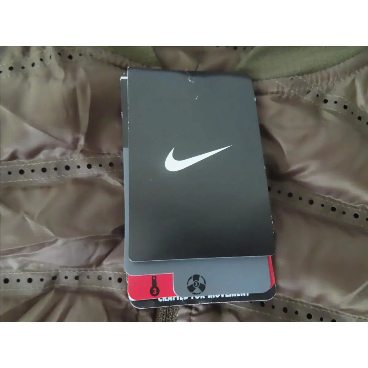 Nike clothing - Nike AeroLoft - AeroLoft - Green 4