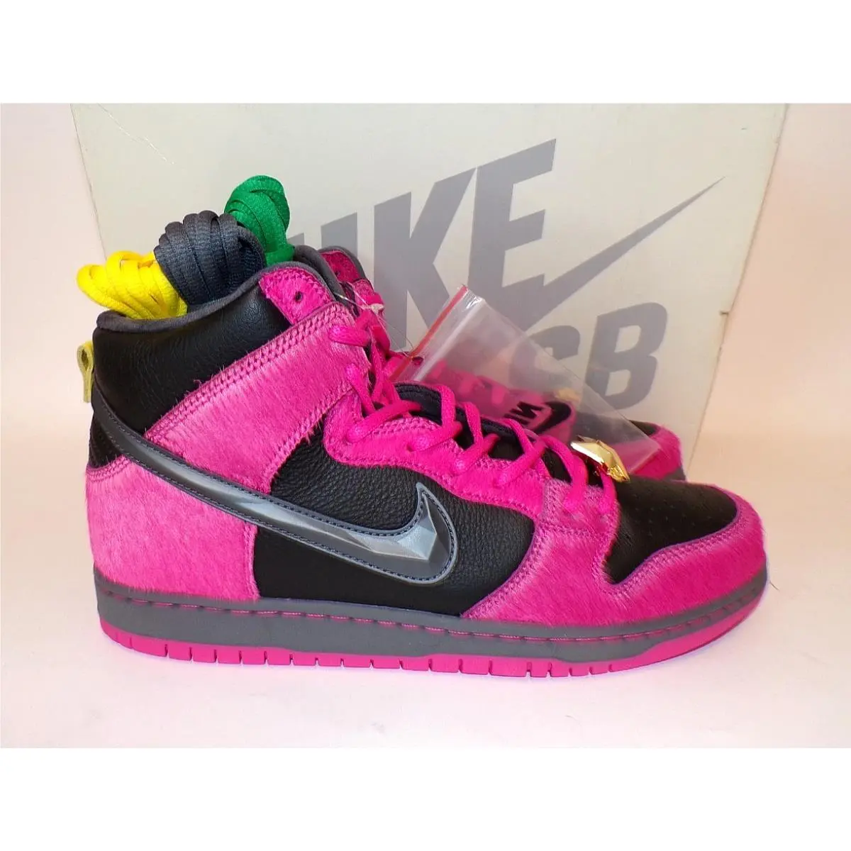 Nike shoes - Nike Dunk SB - Dunk - DX4356-600 - Pink 3