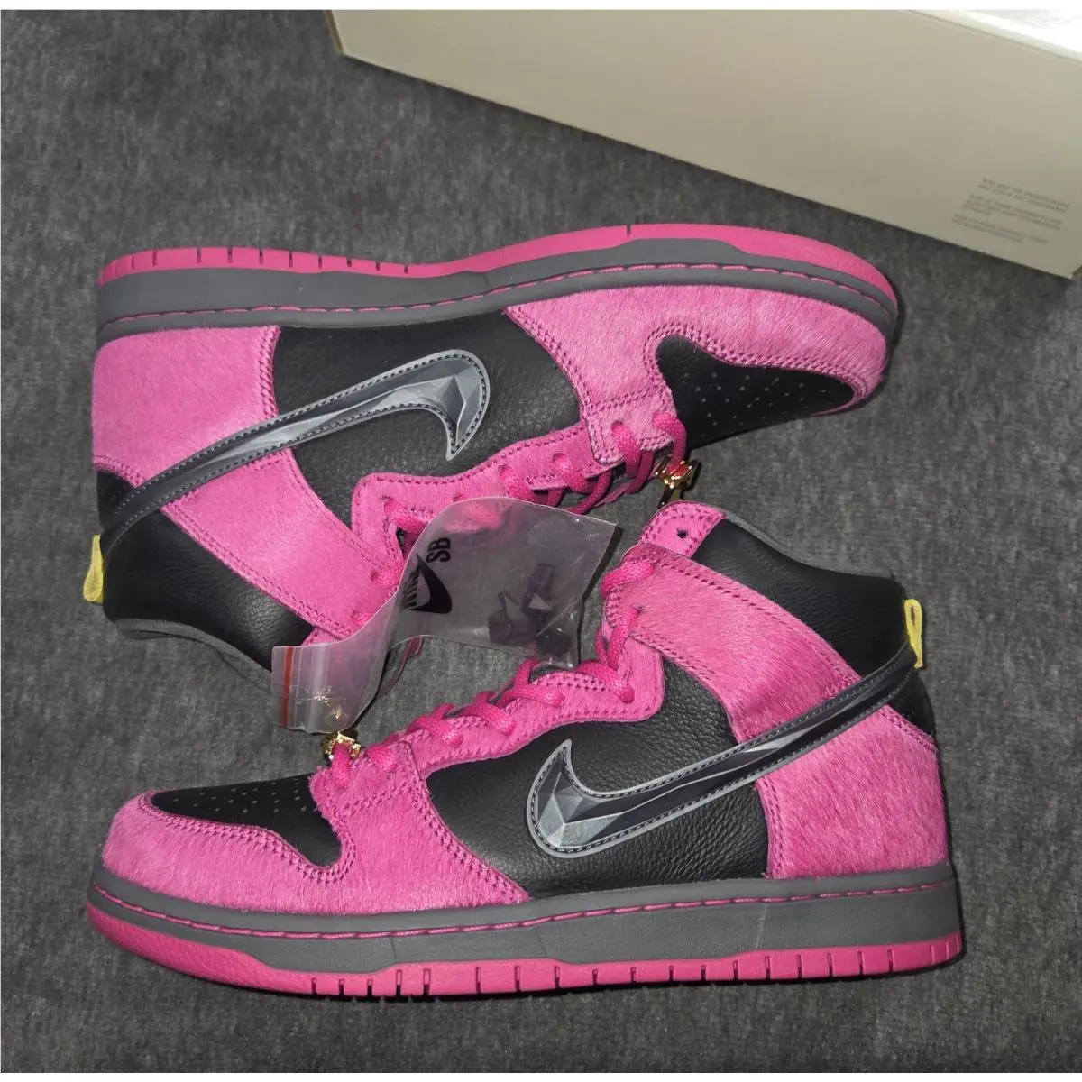 Nike shoes - Nike Dunk SB - Dunk - DX4356-600 - Pink 4