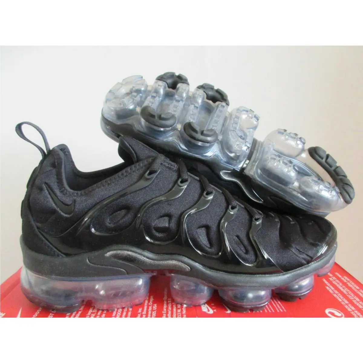 Wmns Nike Air Vapormax Plus Black-black-anthracite SZ 9.5 DH1063-001