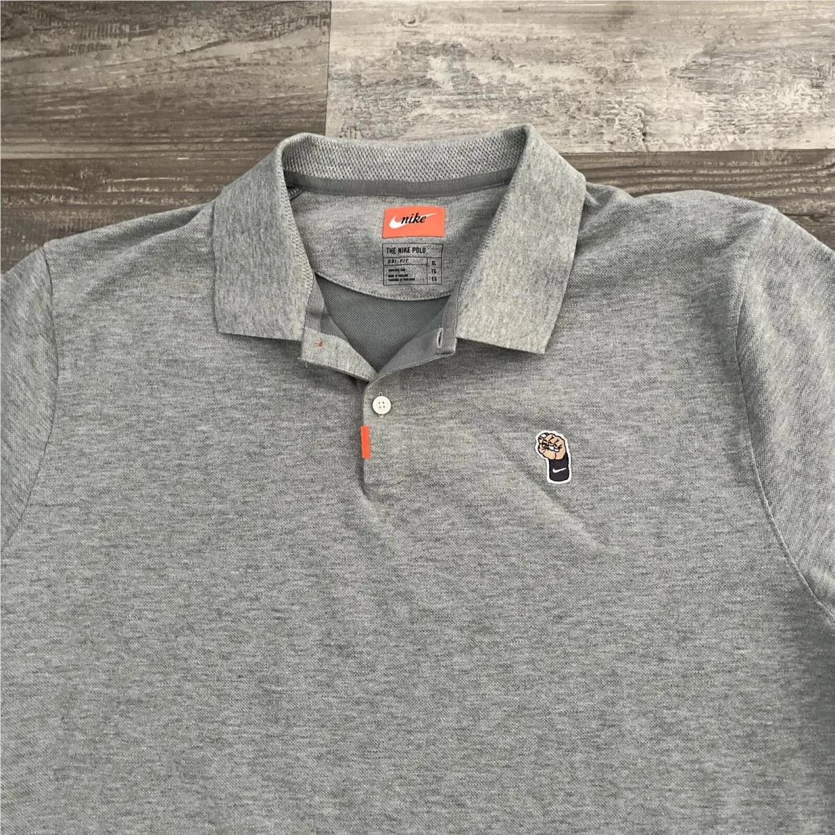 Nike clothing - The Nike Polo - The Polo - Gray (UPC: 0194499470977) 1