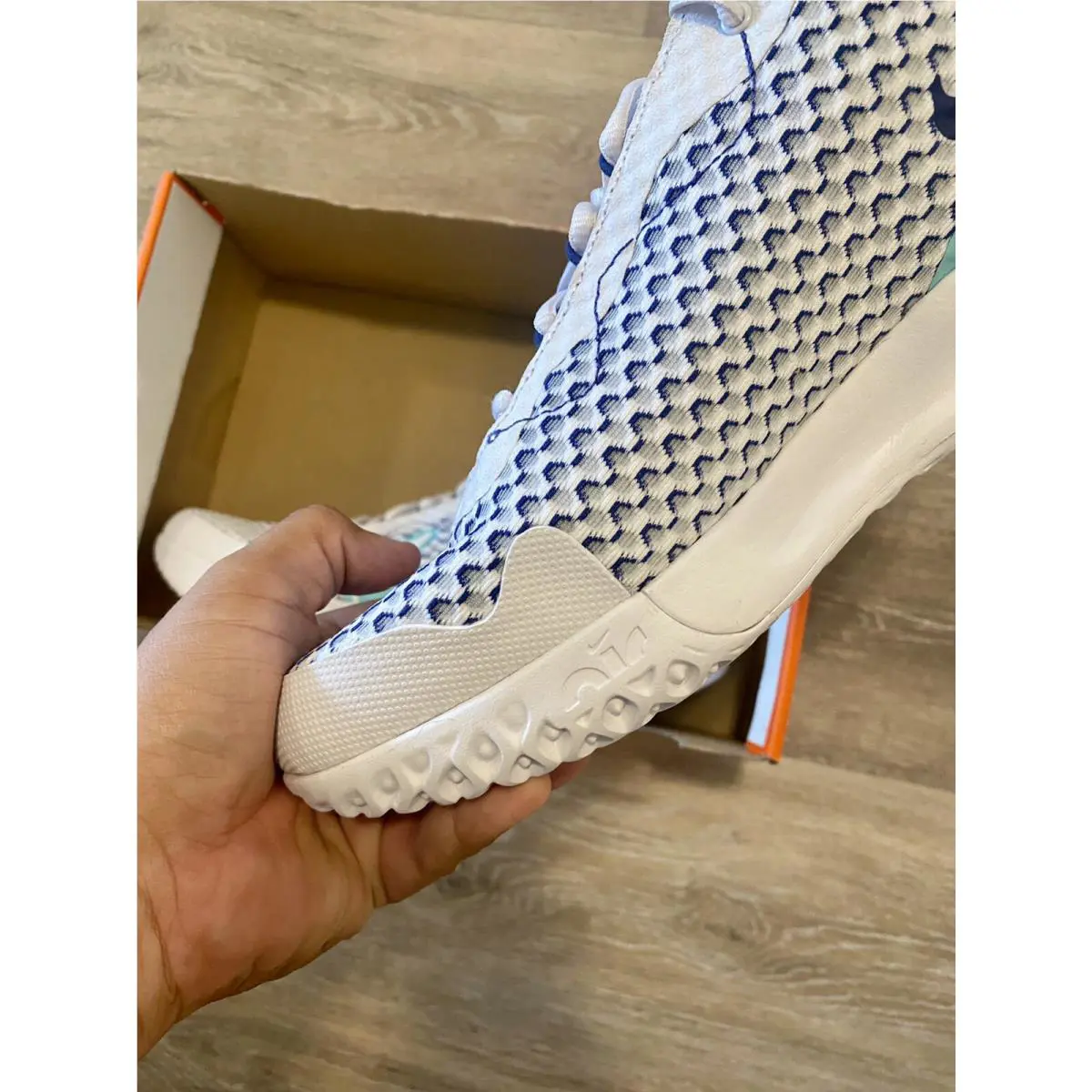 Nike shoes - Nike Zoom Court Pro HC - DH0618-141 - White-Dynamic Turquoise (UPC: 195866316041) 2