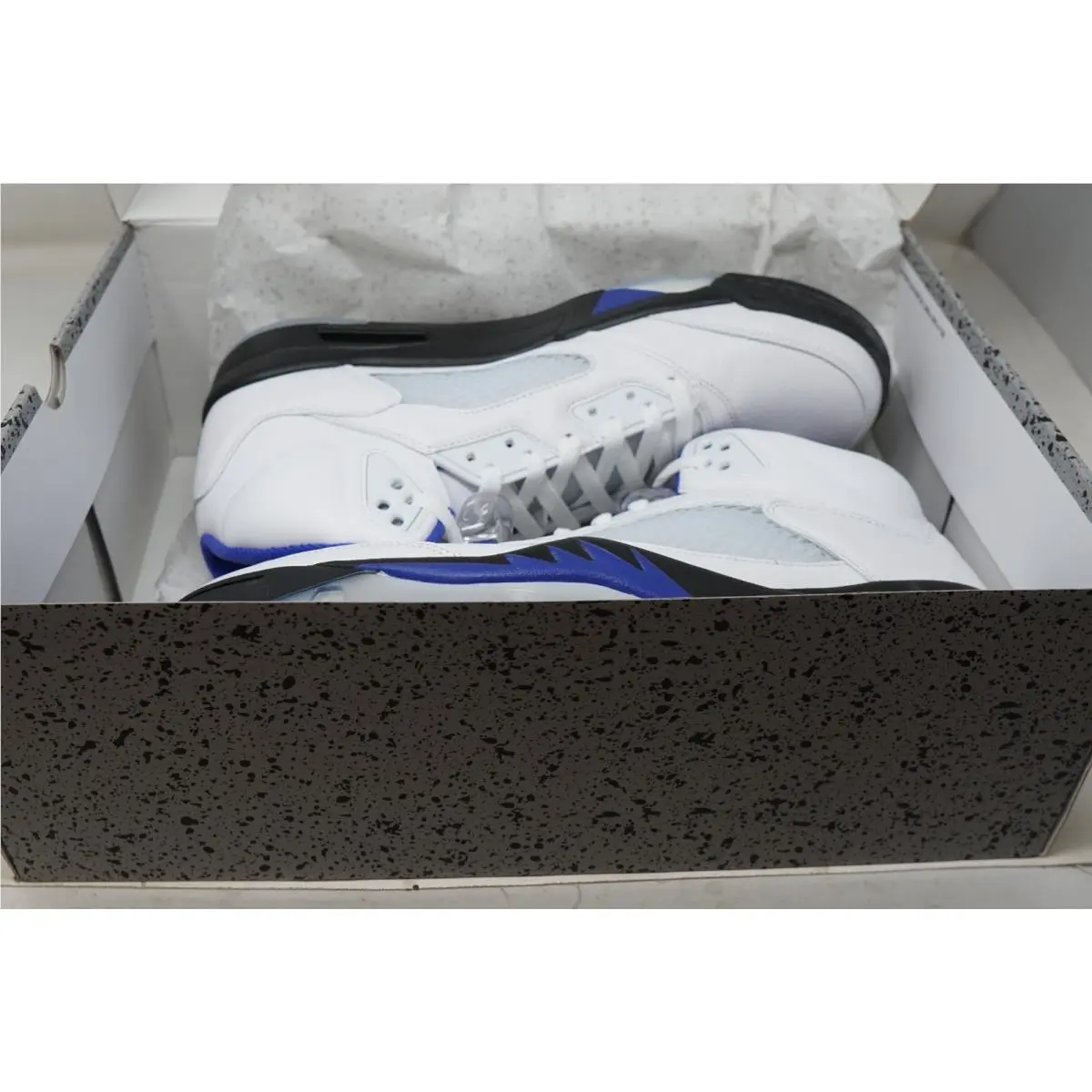 Nike shoes - Air Jordan 5 - Air - DD0587-141 - White 9