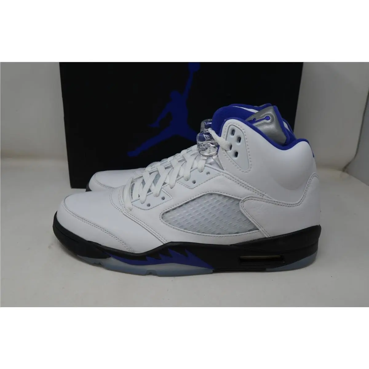 Nike shoes - Air Jordan 5 - Air - DD0587-141 - White 0