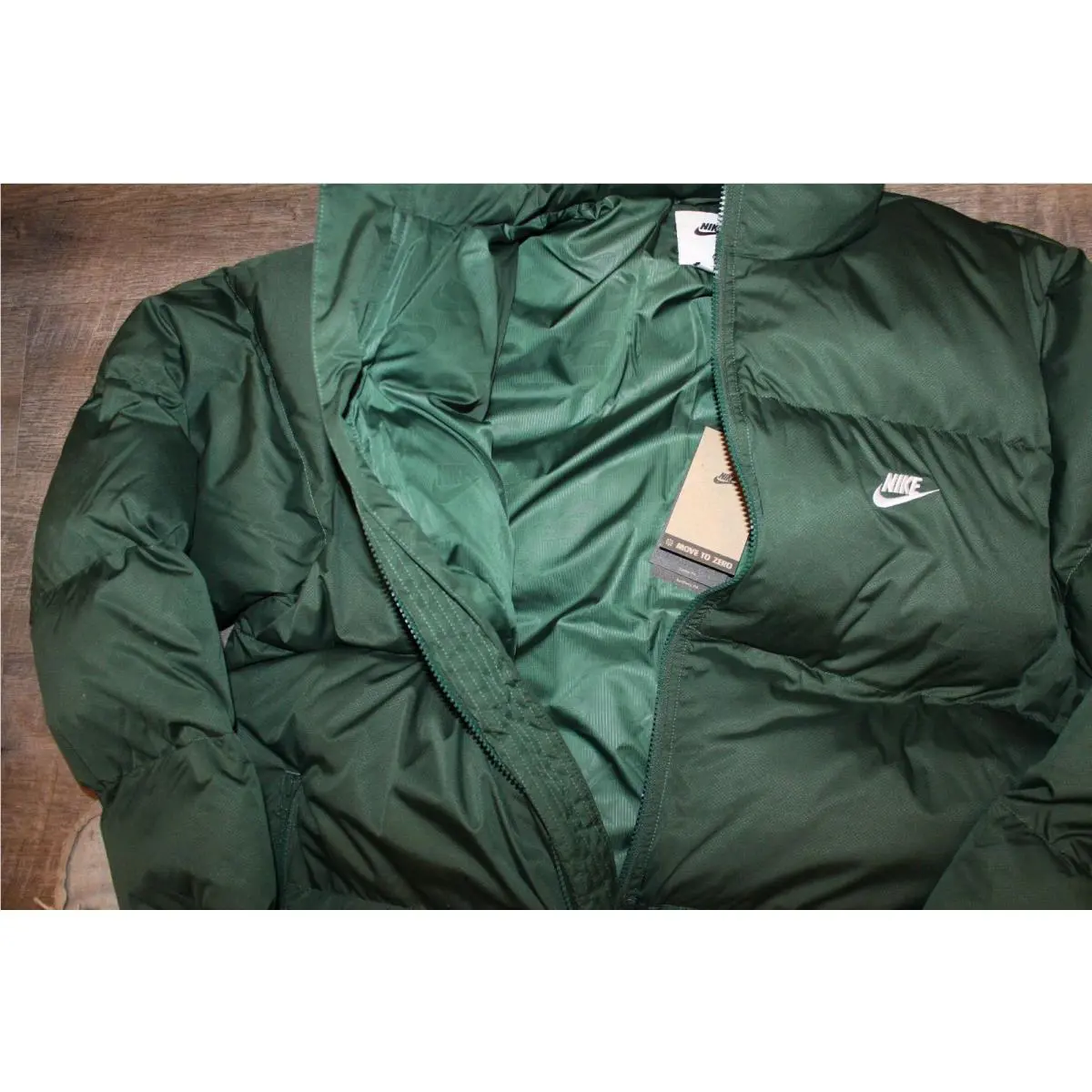 Nike clothing - Green 7