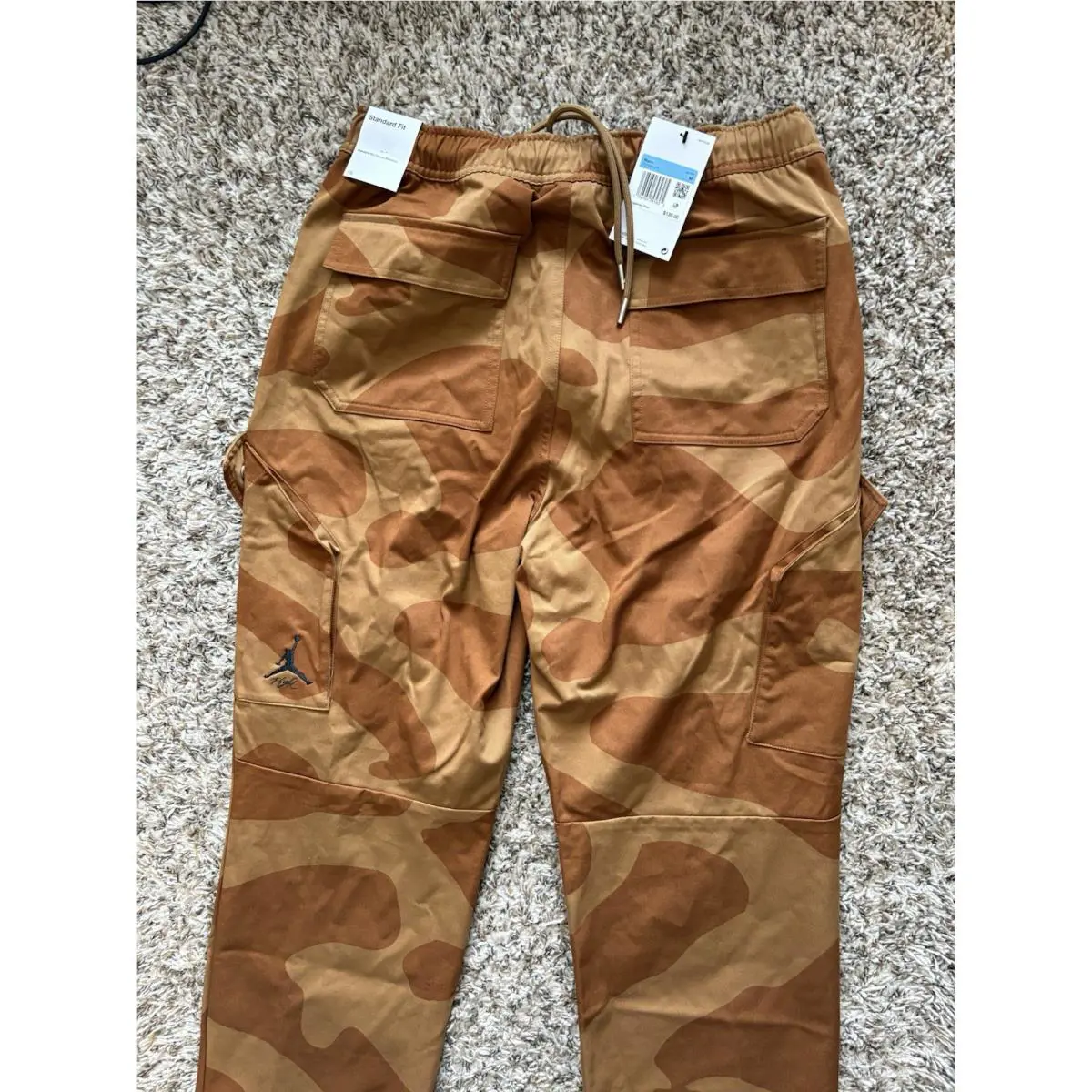 Nike clothing - Nike Air Jordan Essentials - Air Essentials - Brown 8