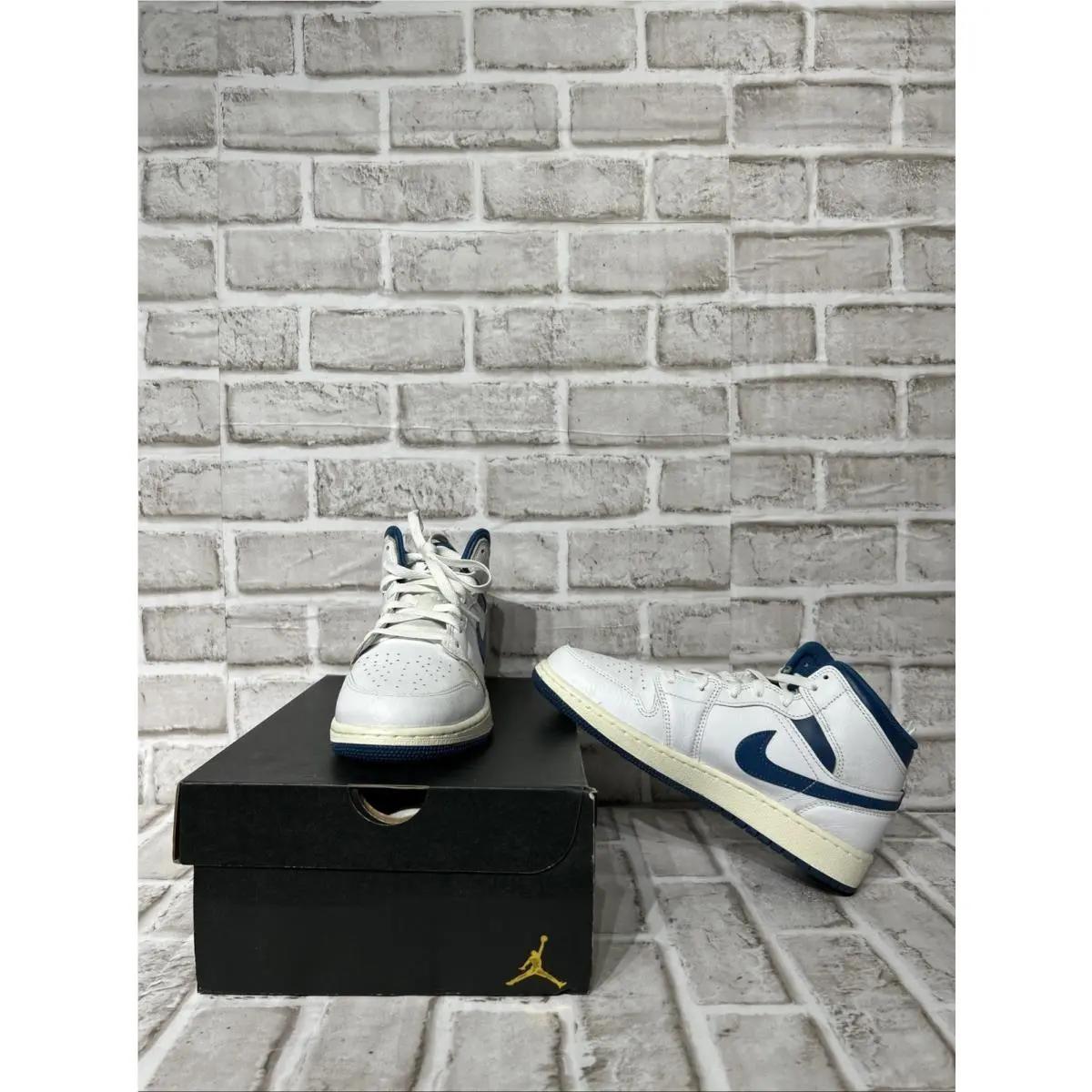 Nike shoes - Air Jordan 1 - Air - FN7432-141 - White 0
