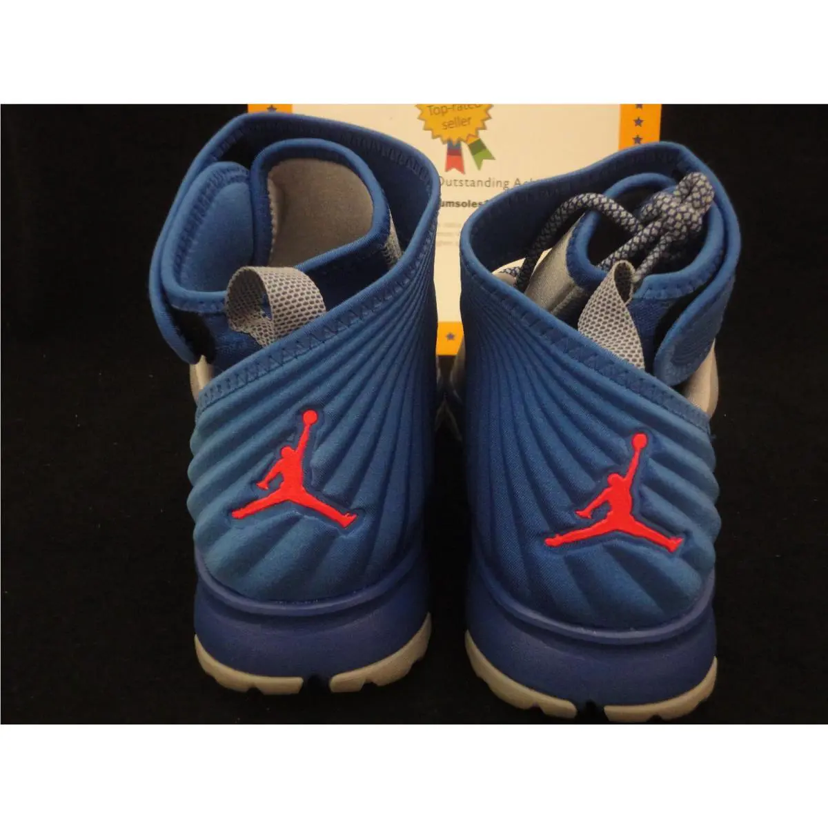 Nike shoes - Multi-Color (UPC: 091208843179) 3