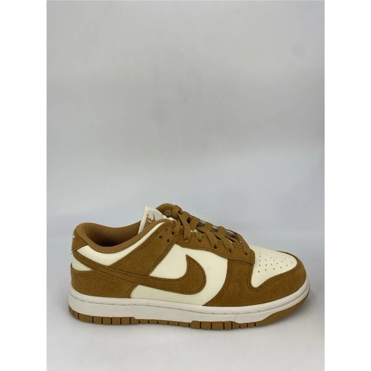 Nike shoes - Nike Wmns - Wmns - HJ7673 100 - Coconut Milk/Flax-Sail; (UPC: 197596565331) 0