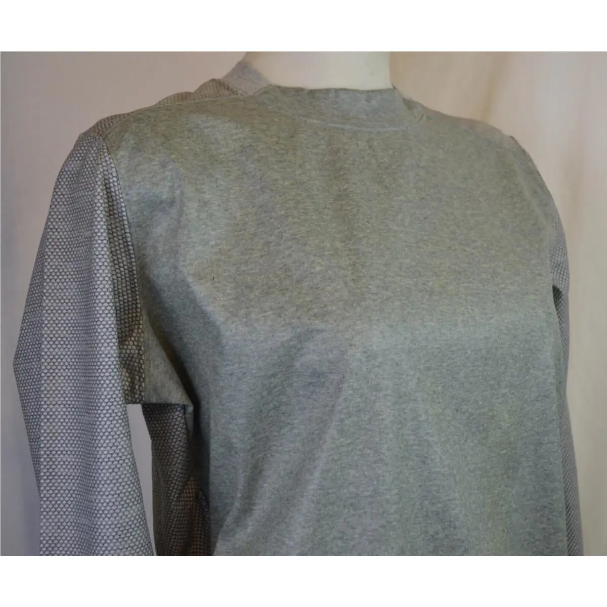 Nike clothing - Gray 1