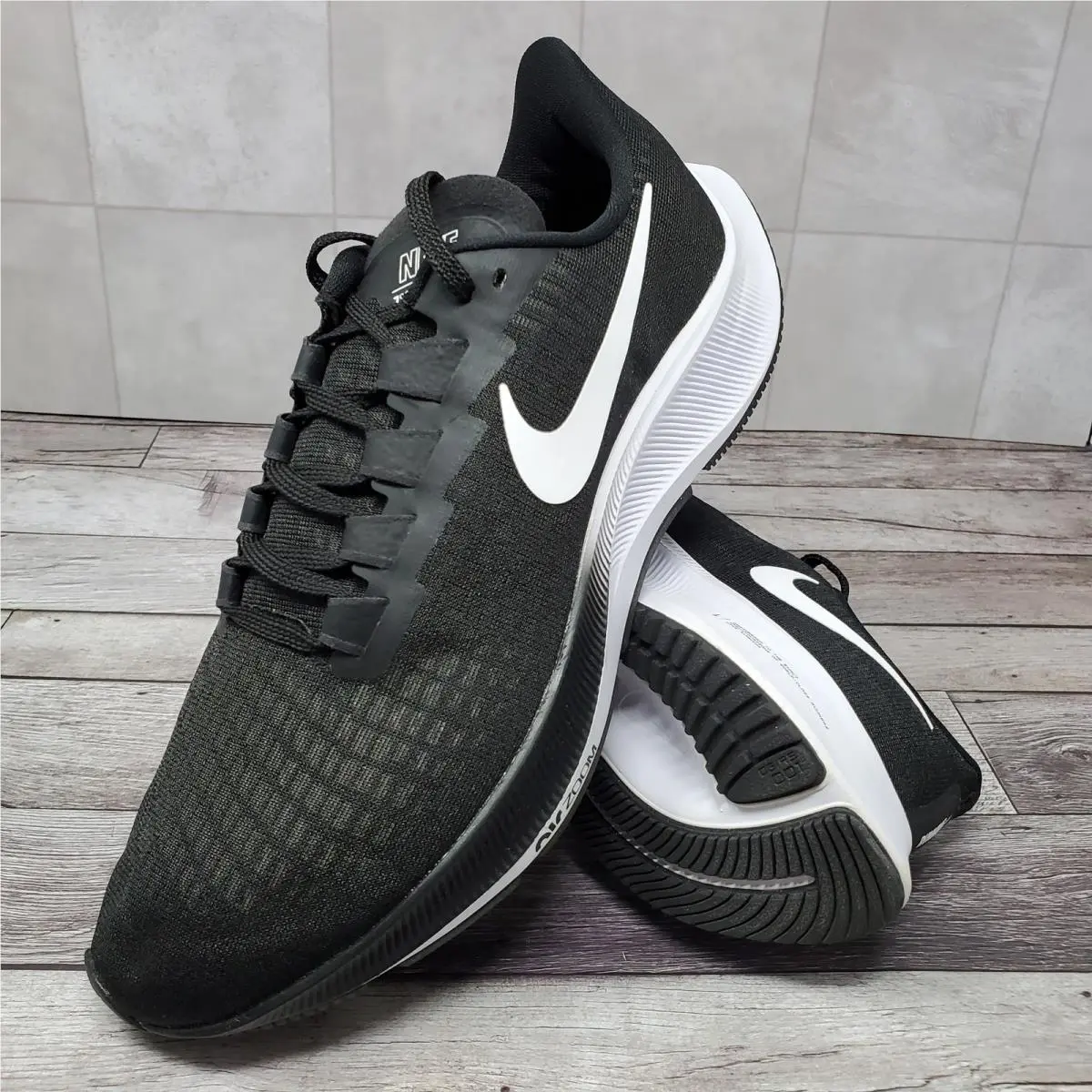 Nike Air Zoom Pegasus 37 Black Running Shoes Mens Size 8.5 BQ9646-002