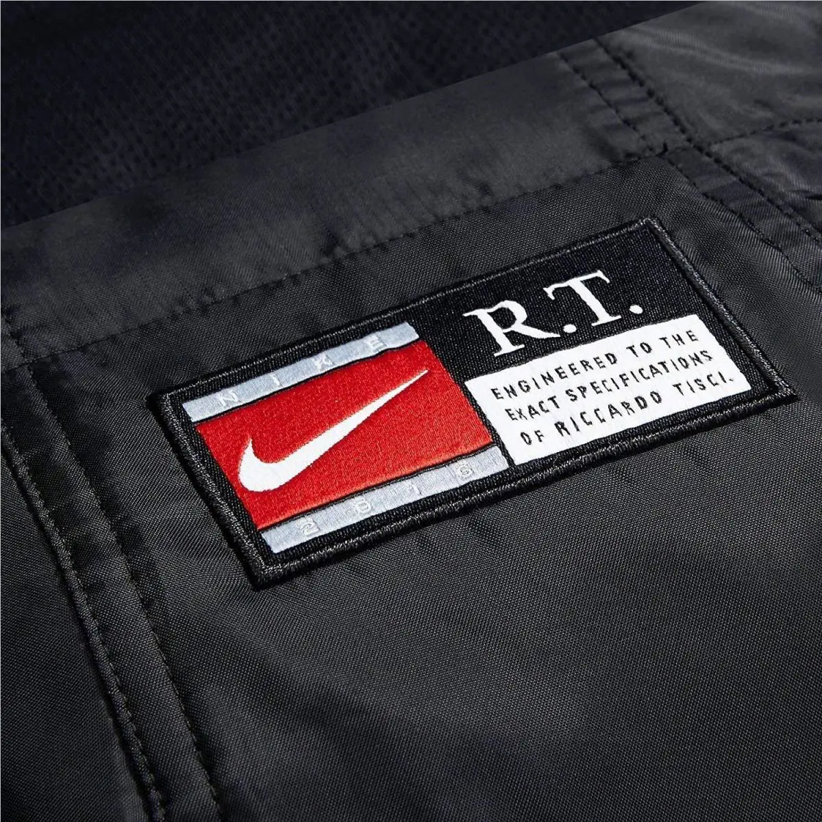 Nike clothing - Black (UPC: 884497783970) 5