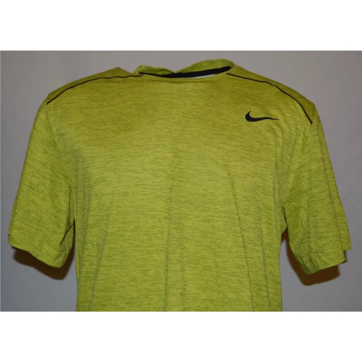 Nike clothing - volt black 0