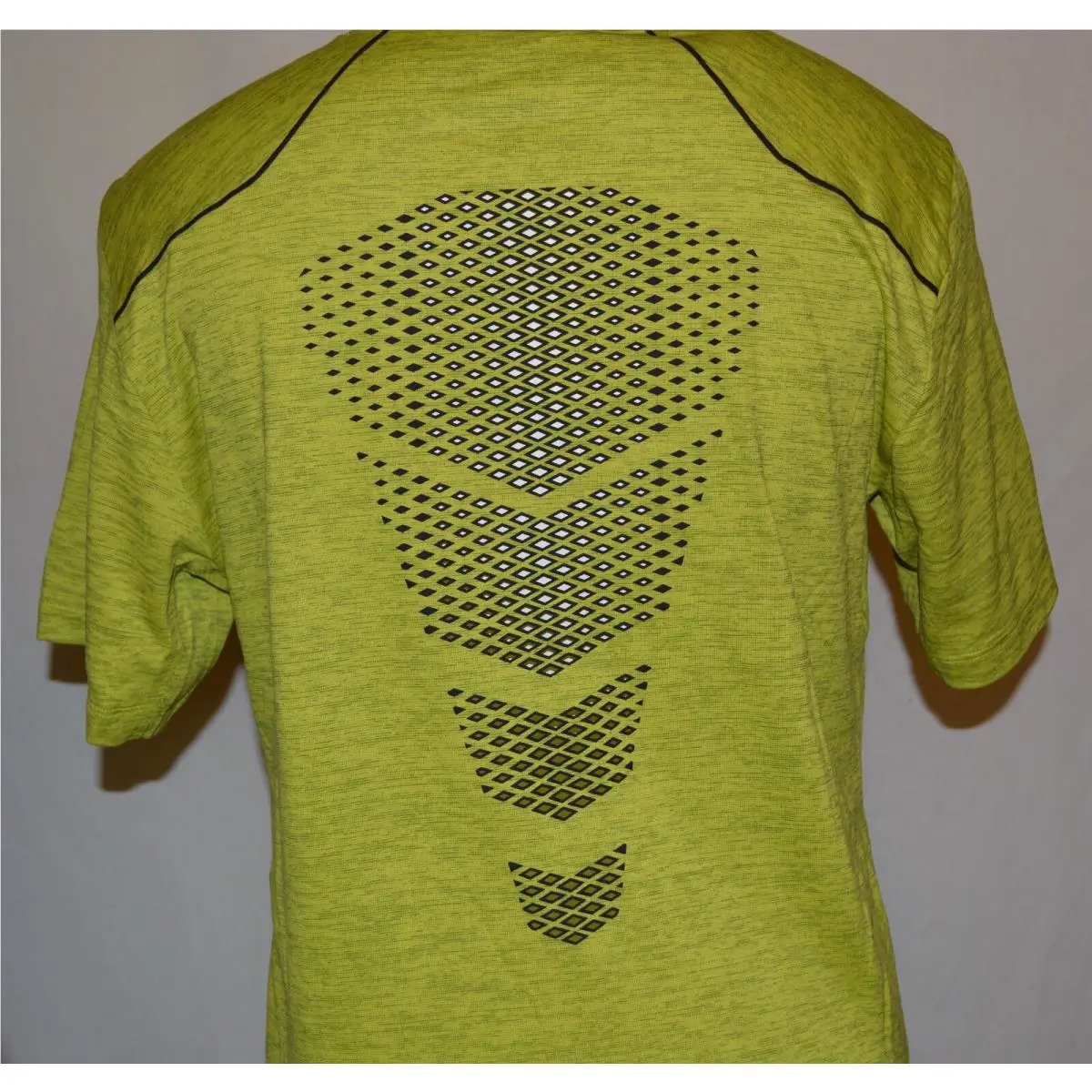 Nike clothing - volt black 3