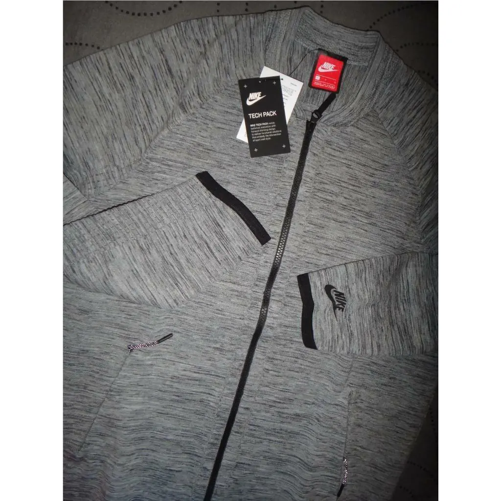 Nike clothing - GRAY (UPC: 885179710017) 0