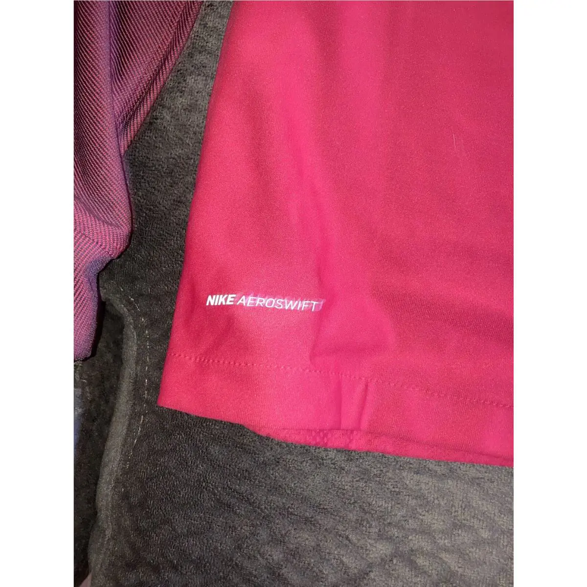 Nike clothing - Red Wine 3