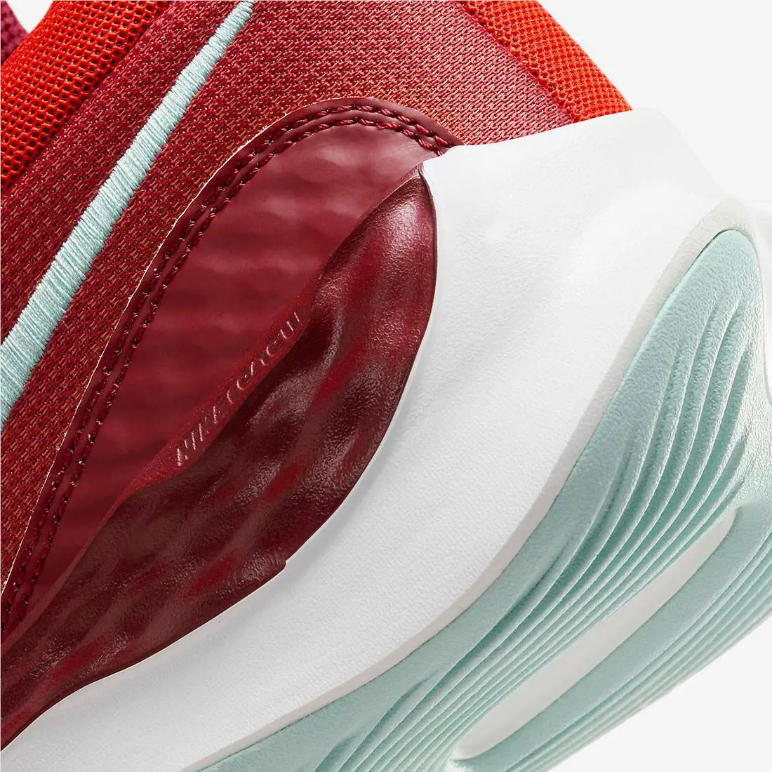 Nike shoes - Picante Red/Jake Ice/Team Red 3