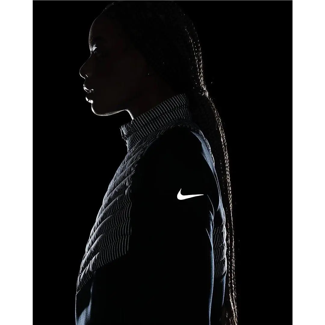 Nike clothing - Black (UPC: 195237768110) 4
