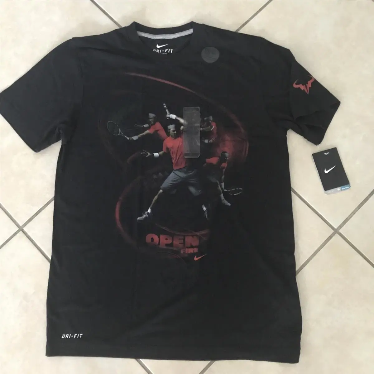 Nike Men S Bull Logo Open Fire Fuego Tee Black Red 456960-010 Shirt 2010