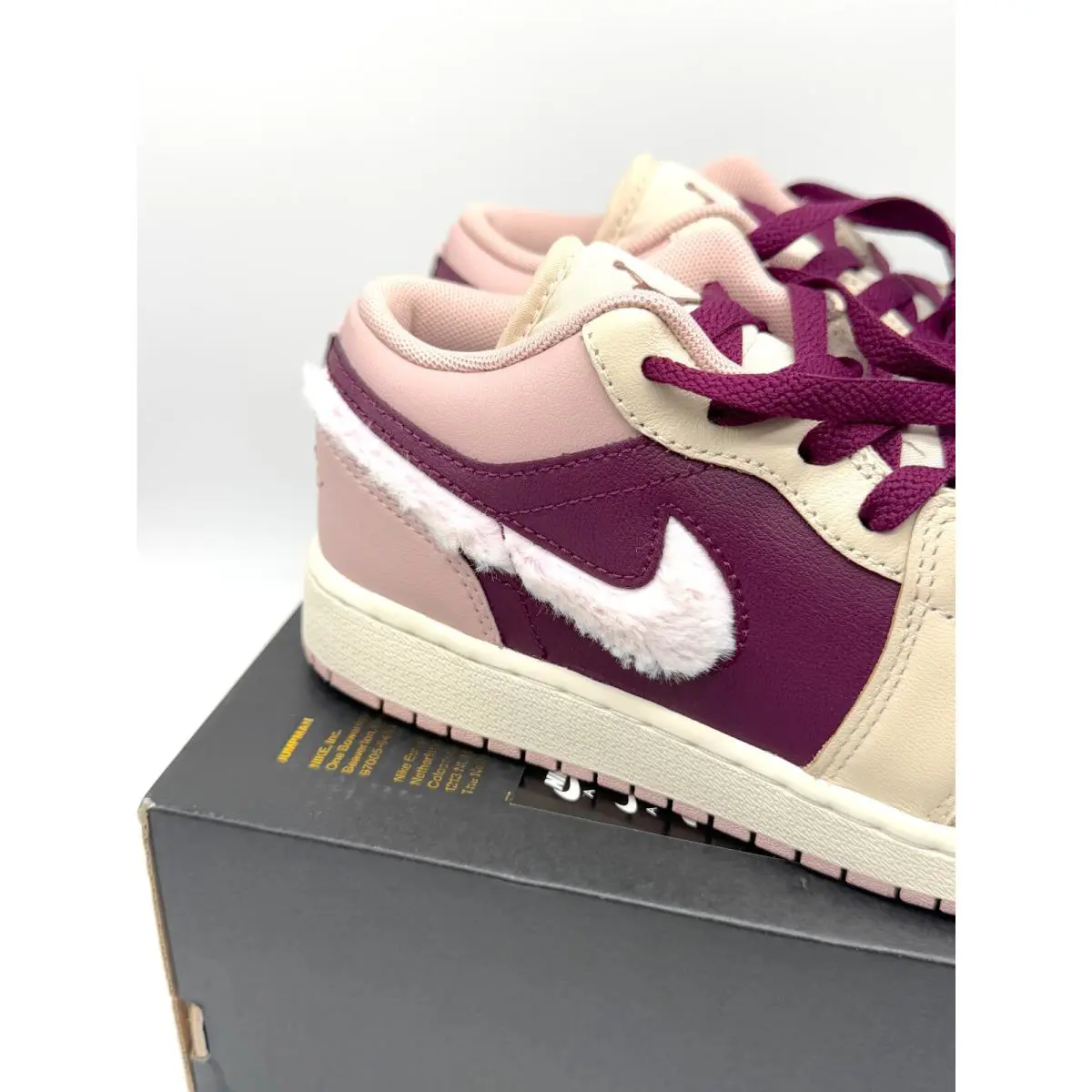Nike shoes - Air Jordan 1 Low SE - Pink (UPC: 197600530799) 0