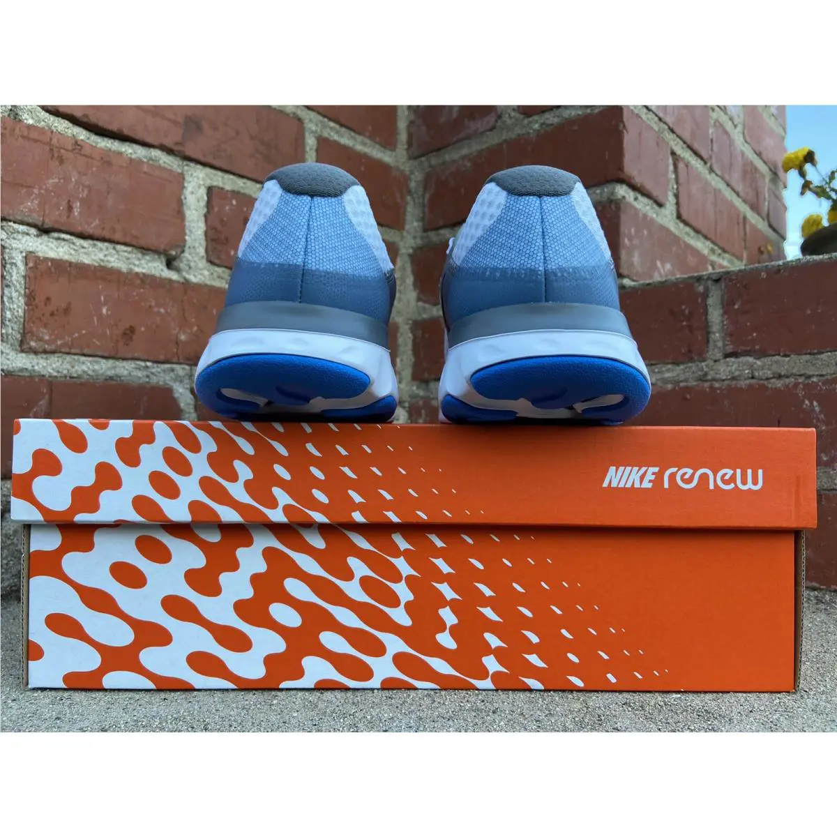 Nike shoes Renew Run - White, Manufacturer: Photon Dust/Smoke Grey/White/Photo Blue 7