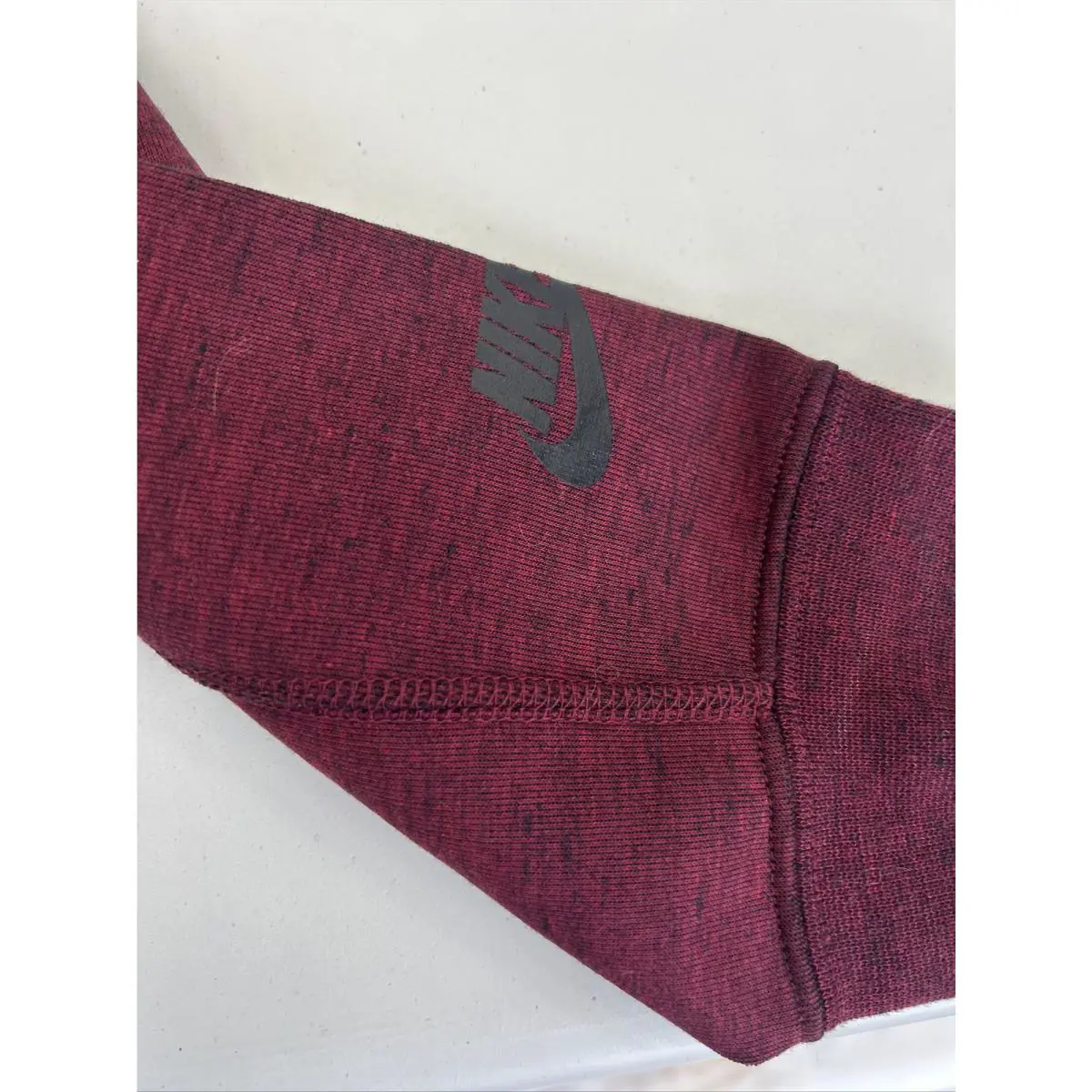Nike clothing - 679908-677 - 679908-677 - Red 1