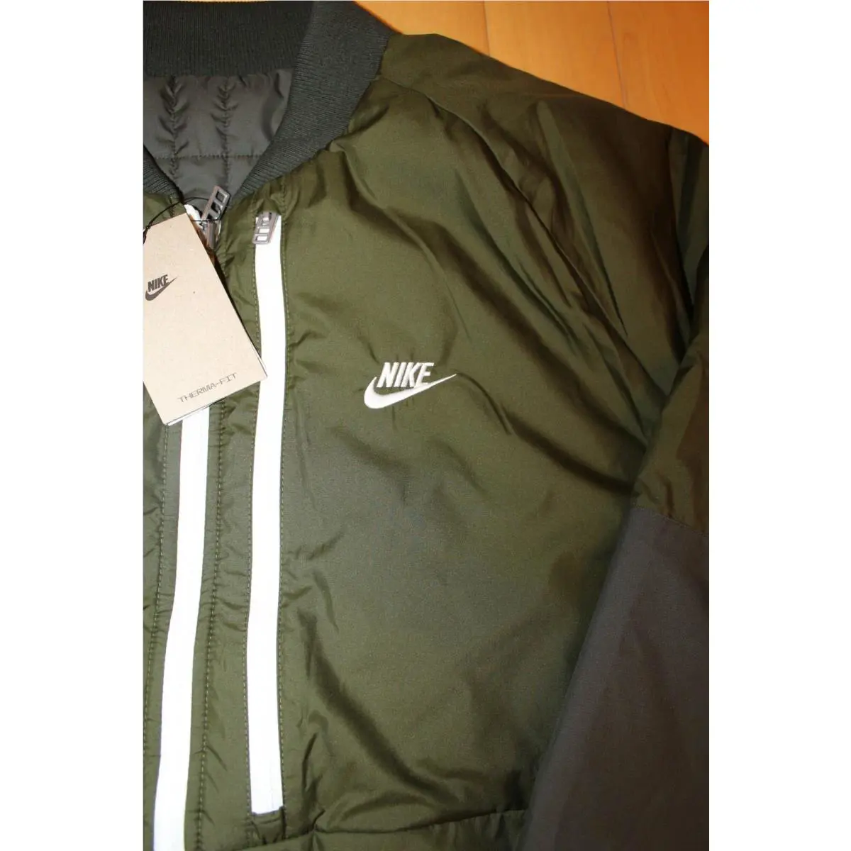 Nike clothing - GRAY GREEN 3