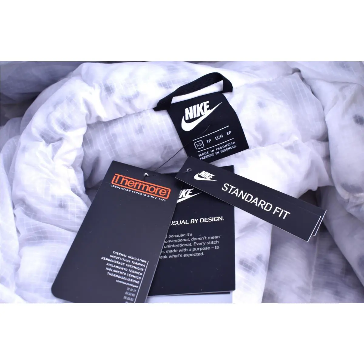 Nike clothing - Nike Synthetic-Fill Windrunner - Windrunner - CZ1508 - Beige, Manufacturer: Stone/White/Black (UPC: 194494714991) 10