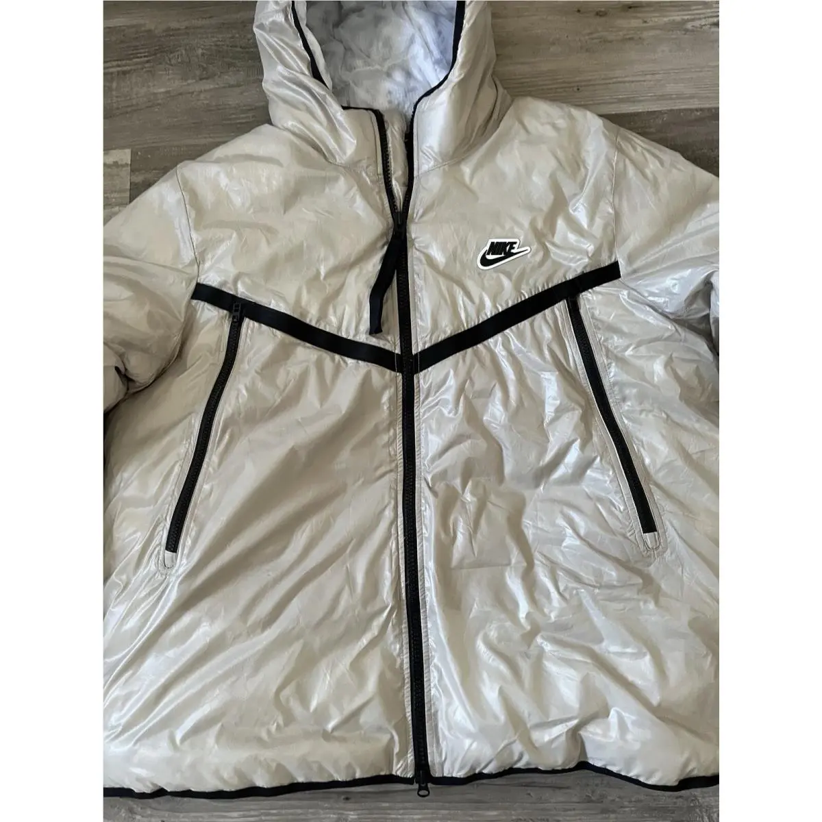Nike clothing - Nike Synthetic-Fill Windrunner - Windrunner - CZ1508 - Beige, Manufacturer: Stone/White/Black (UPC: 194494714991) 5