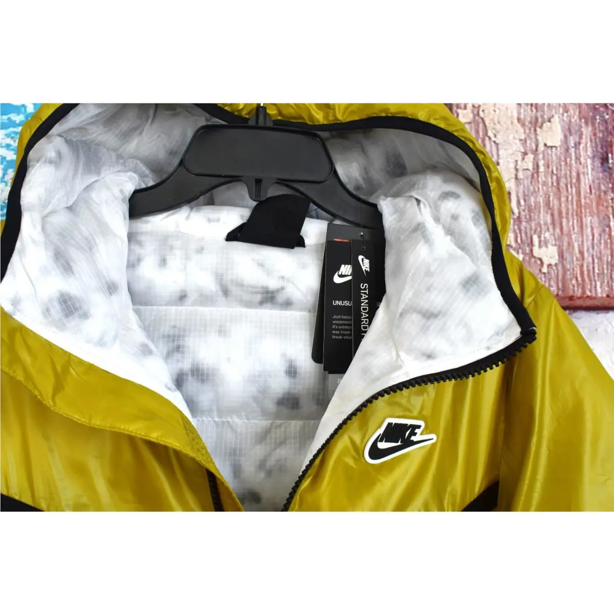 Nike clothing - Nike Synthetic-Fill Windrunner - Windrunner - CZ1508 - Beige, Manufacturer: Stone/White/Black (UPC: 194494714991) 5