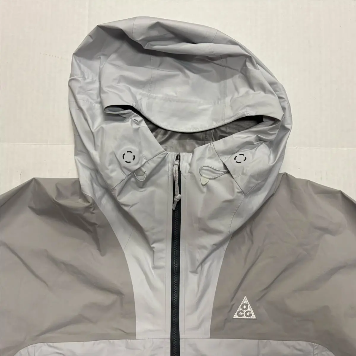 Nike clothing - Nike Storm-FIT ADV ACG Chain of Craters - DB3559-025 - Photon Dust/Light Iron Ore (UPC: 196607601518) 0