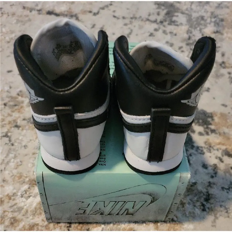 Nike shoes - Air Jordan 1 - Air - DV3655-001 - Black 3