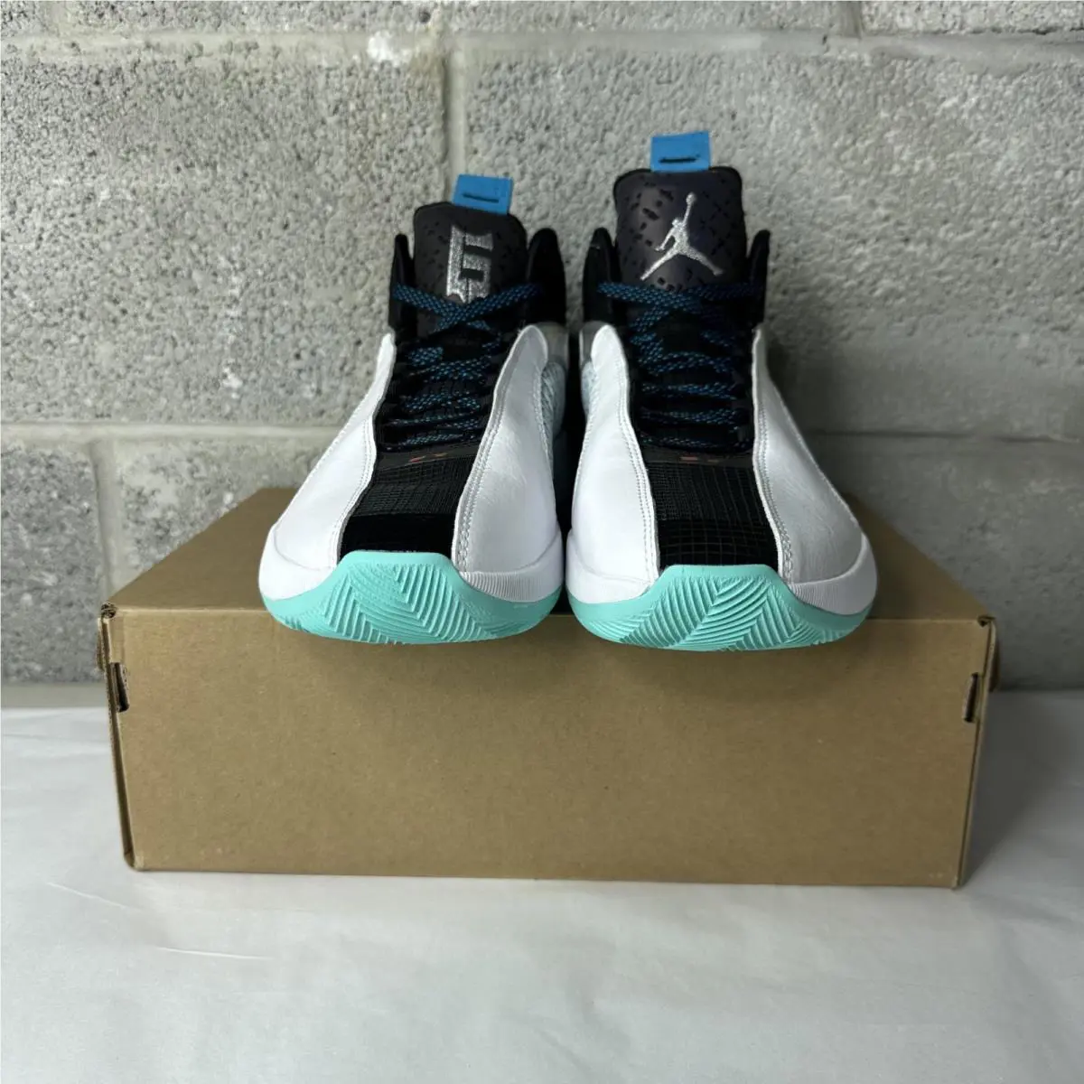 Nike shoes - Air Jordan 35 - Air - CZ8153100 - White 1