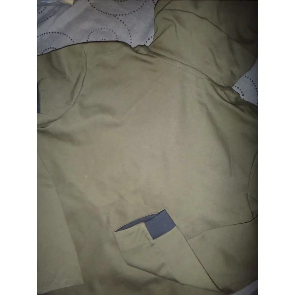 Nike clothing - DARK GREEN + BLACK (UPC: 887225219116) 2